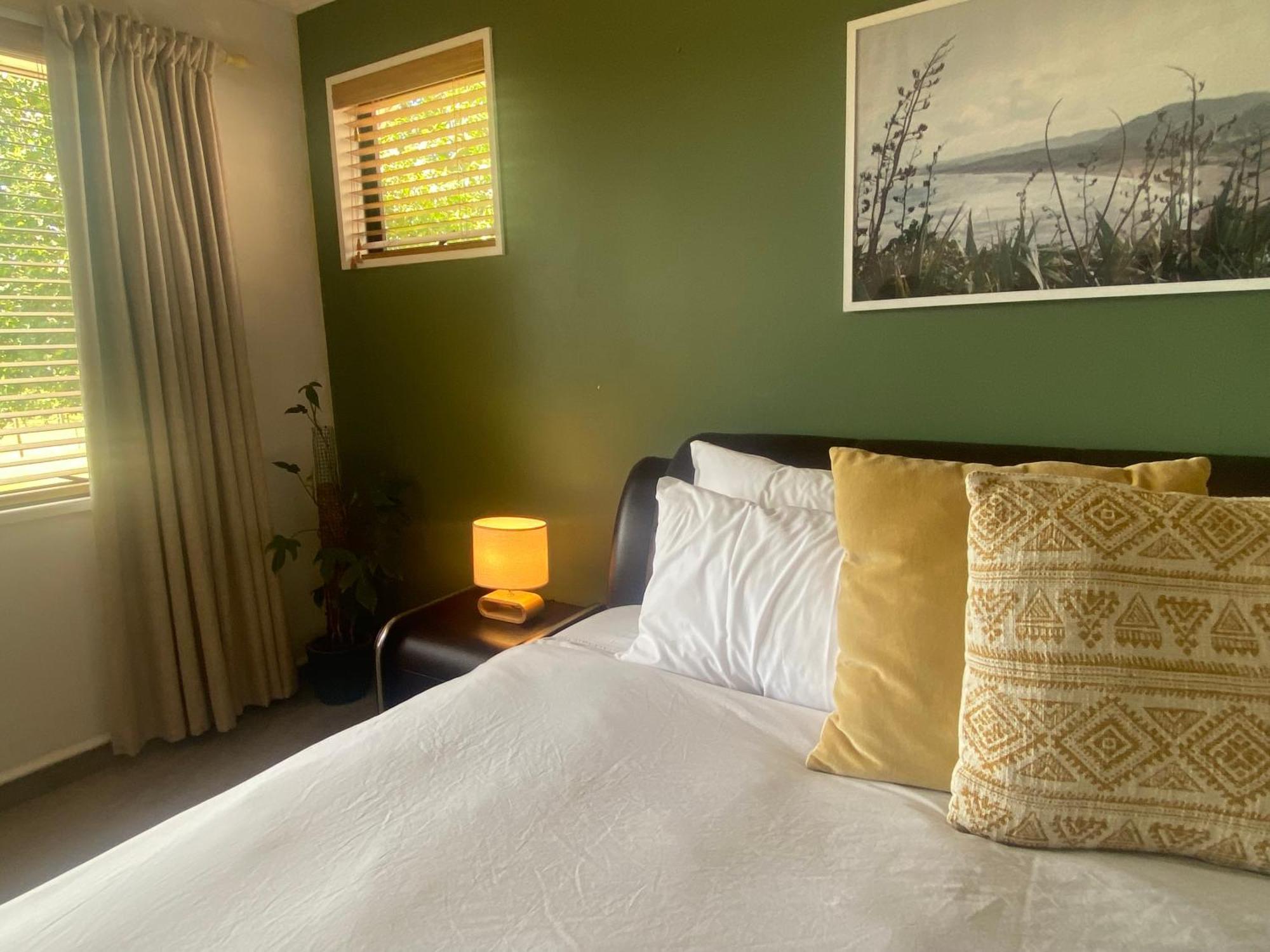 Fairhall Guest Lodge Woodbourne エクステリア 写真