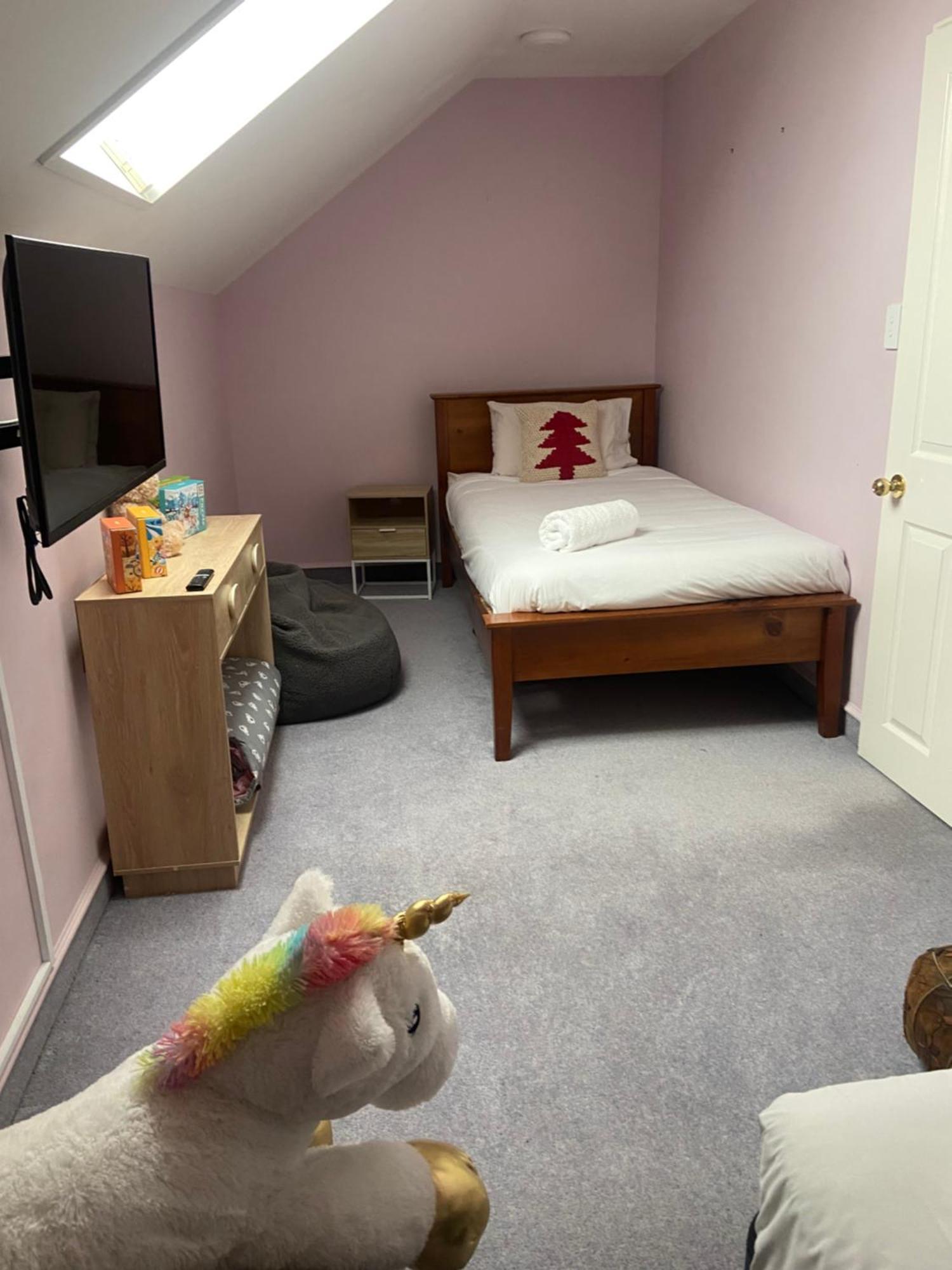 Fairhall Guest Lodge Woodbourne エクステリア 写真